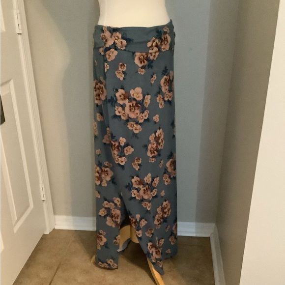GUC💕Agnes & Dora Floral Maxi Skirt w/ bottom slit & Fold-over waist XXXL💕GUC - Picture 5 of 7